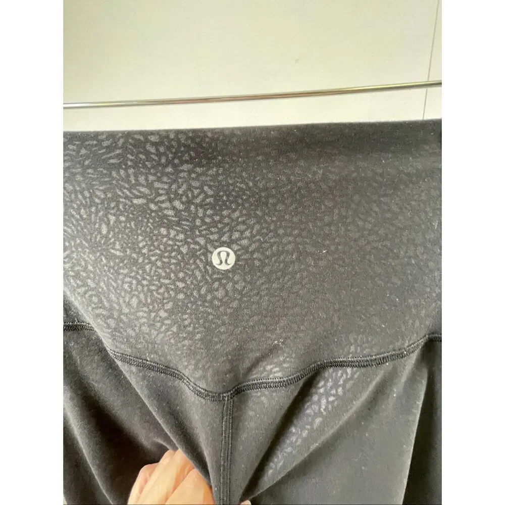 lululemon athletica lululemon black
